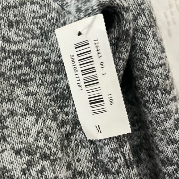 Old Navy Sweatshirt Boys 8 - Picture 3 of 4